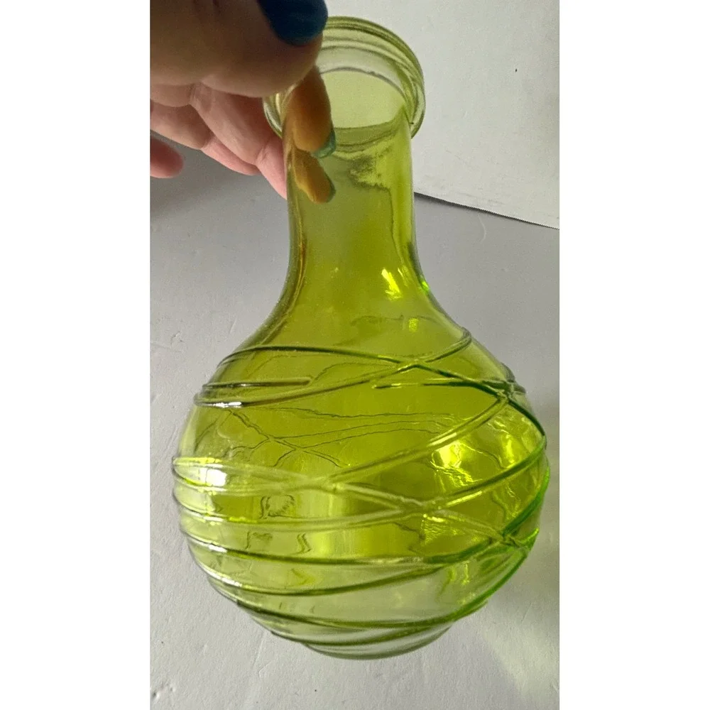 N/A unbranded chartreuse